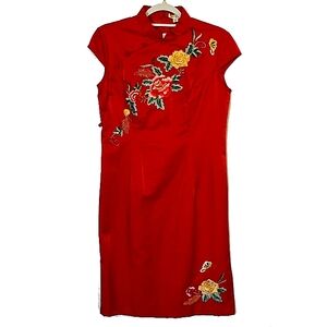 Red silk woven chinese qipao